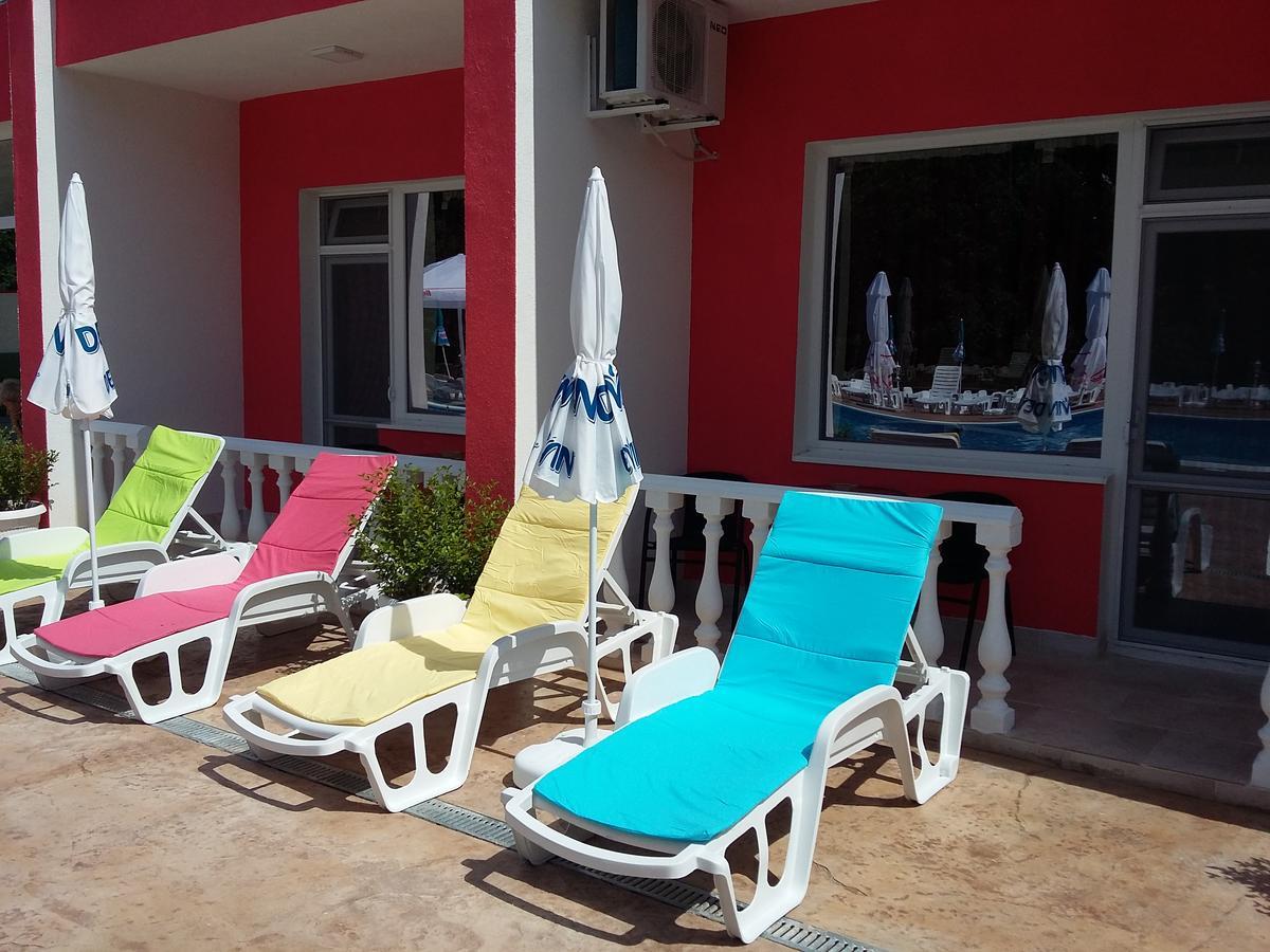 Hotel Afrodita Dimitrovgrad Bg Exterior photo